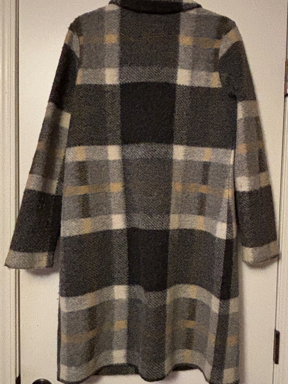 Cynthia Rowley Gray & White Plaid Pea Coat M - Picture 5 of 5